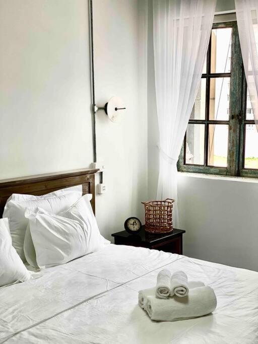 胡志明市Le Bijou Chic In The Heart Of Saigon Charm With View公寓 外观 照片
