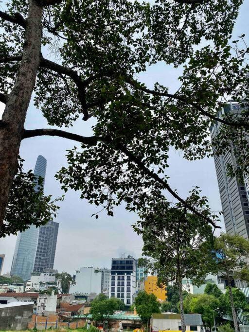 胡志明市Le Bijou Chic In The Heart Of Saigon Charm With View公寓 外观 照片